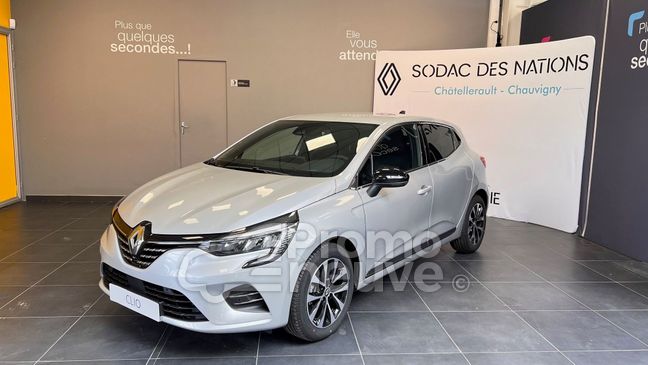Annonce Renault clio v 1.0 tce 90 techno 2023 ESSENCE occasion
