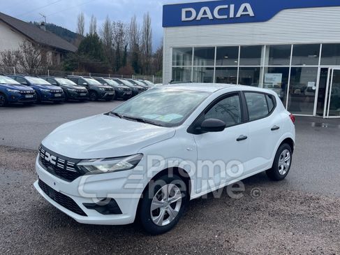 La Dacia Sandero : voiture économique par essence 